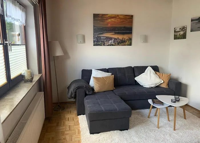 Haus Waldesruh, 3 Ferienwohnungen